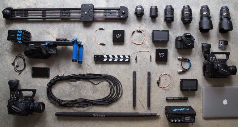 equipment-731132_1920